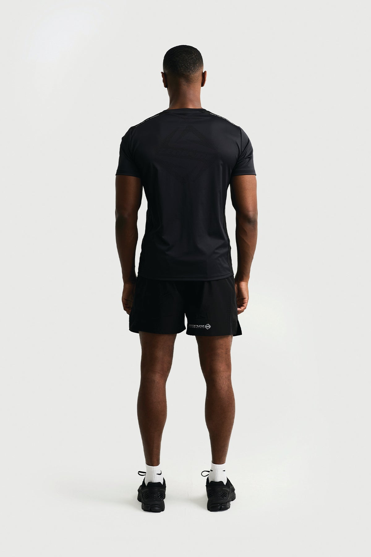 ORIGIN T-SHIRT - BLACK