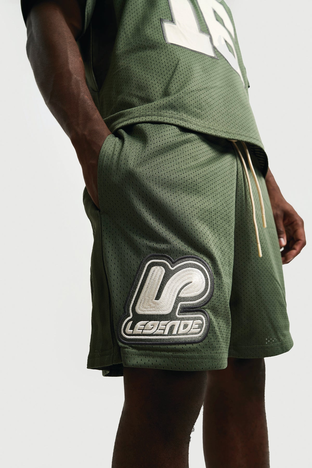 MESH SHORT - KHAKI