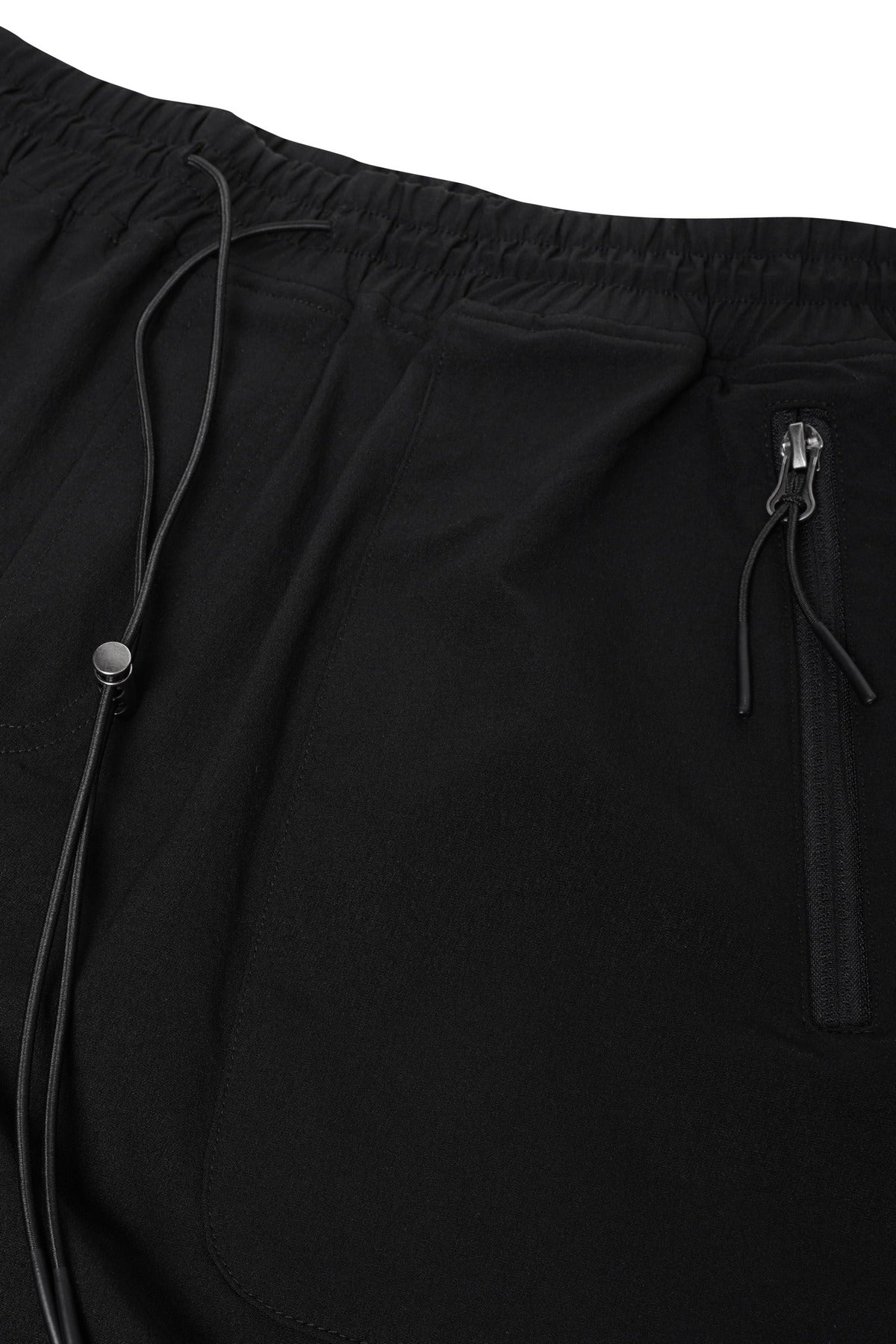 Essential Cargo - Black